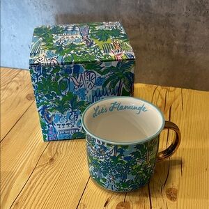 Lilly Pulitzer “Let’s Flamingle” mug